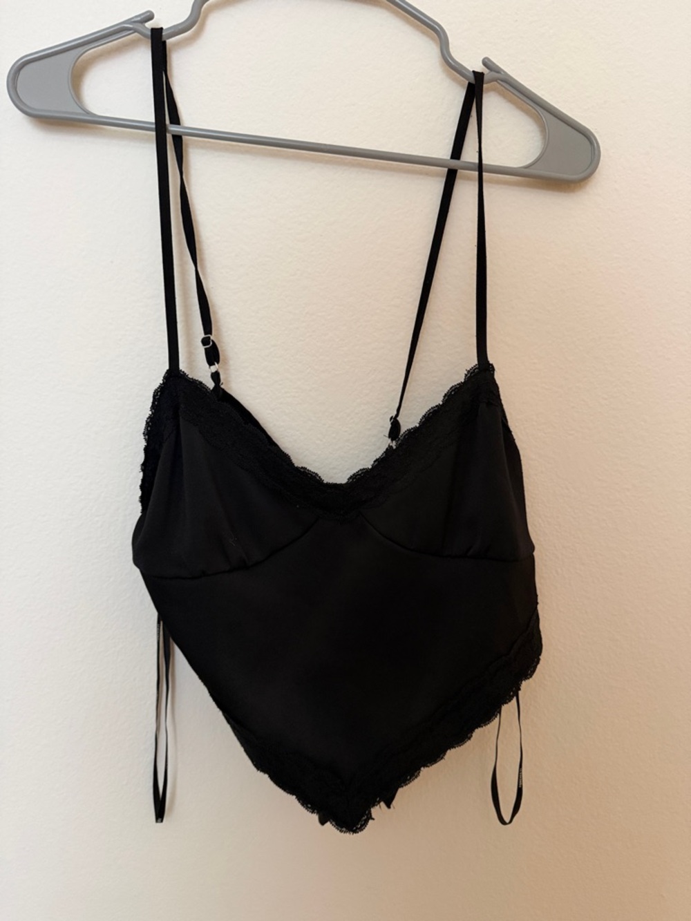 Forever 21 Black Lace-Trim Satin Camisole